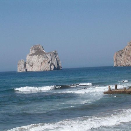 En Ville Bed And Breakfast Gonnesa Bagian luar foto