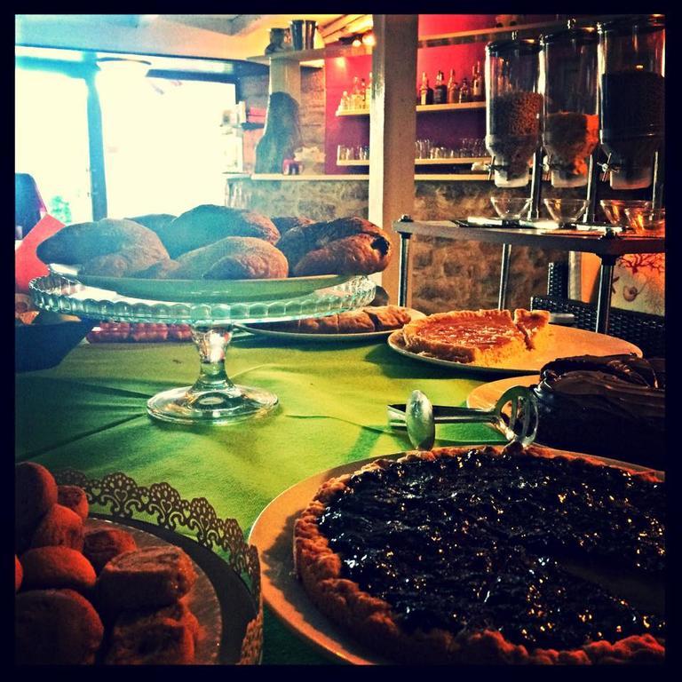 En Ville Bed And Breakfast Gonnesa Bagian luar foto