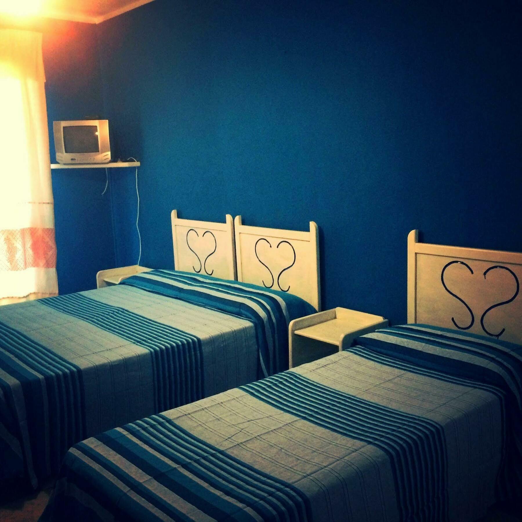 En Ville Bed And Breakfast Gonnesa Bagian luar foto