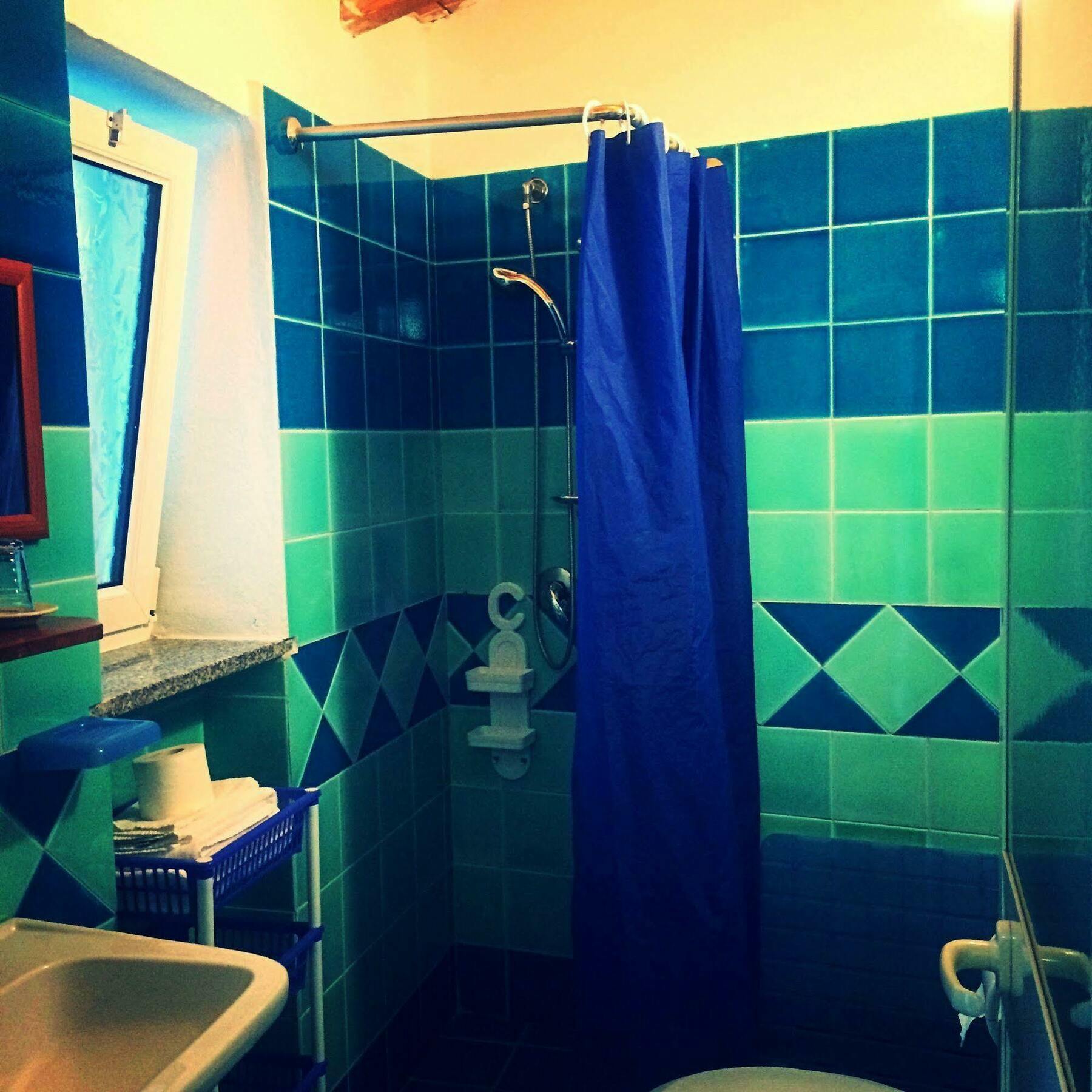 En Ville Bed And Breakfast Gonnesa Bagian luar foto