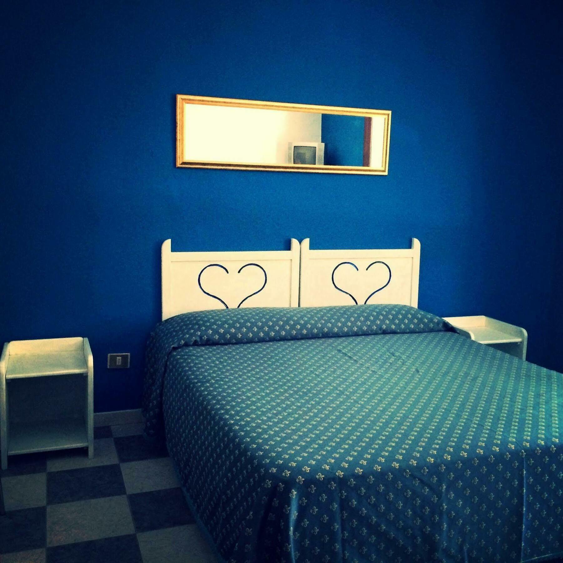 En Ville Bed And Breakfast Gonnesa Bagian luar foto