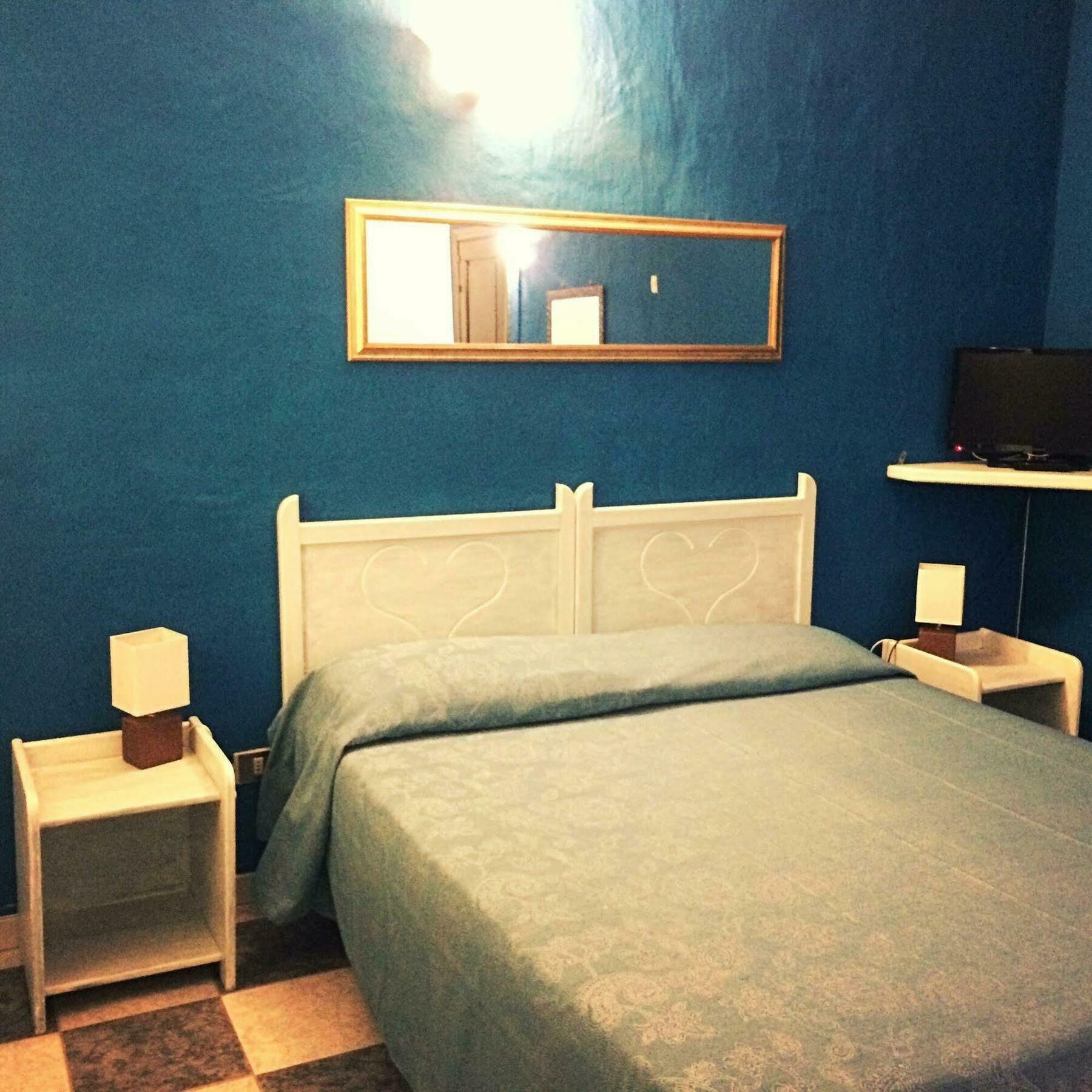 En Ville Bed And Breakfast Gonnesa Bagian luar foto