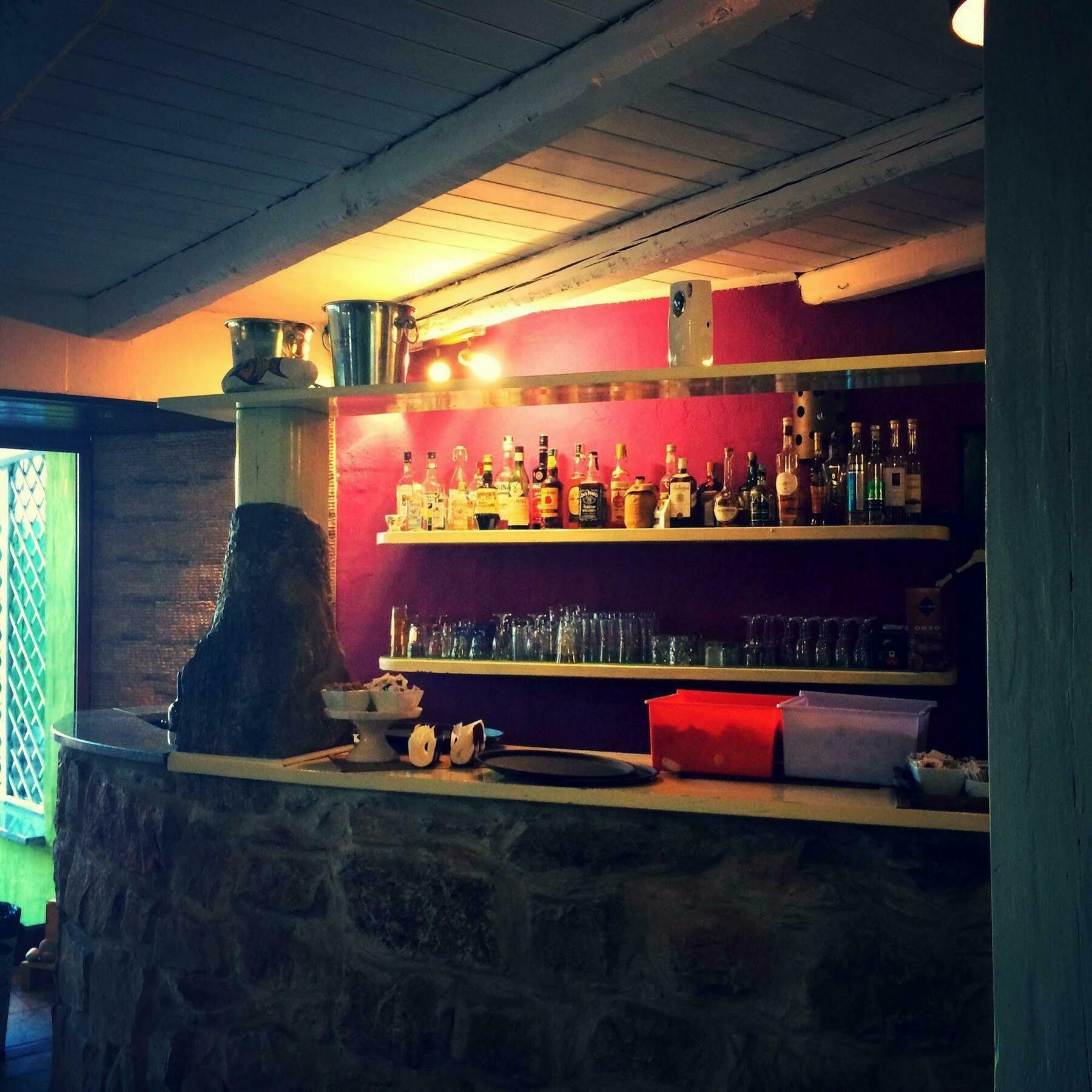 En Ville Bed And Breakfast Gonnesa Bagian luar foto